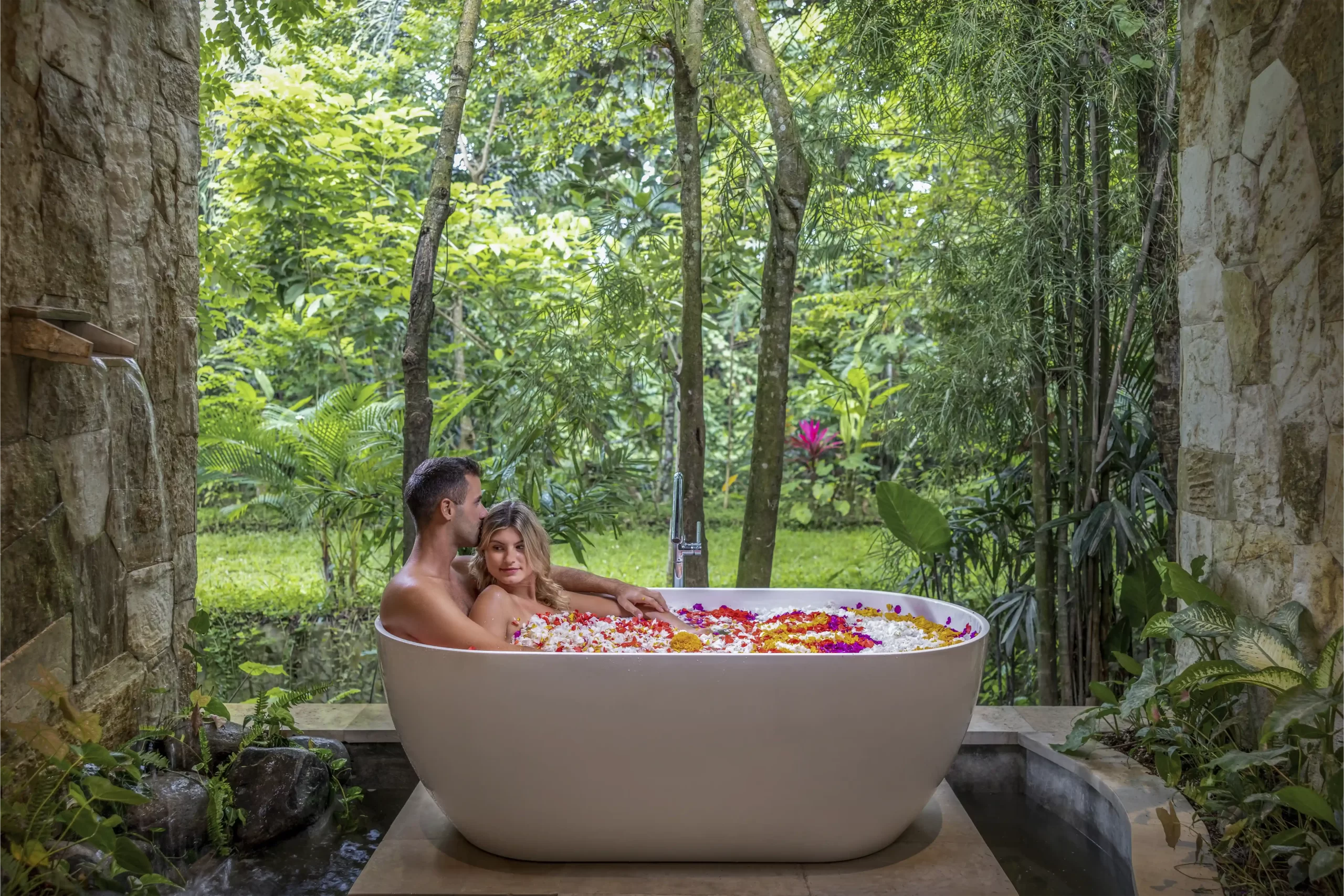 Flower Bath with model scaled